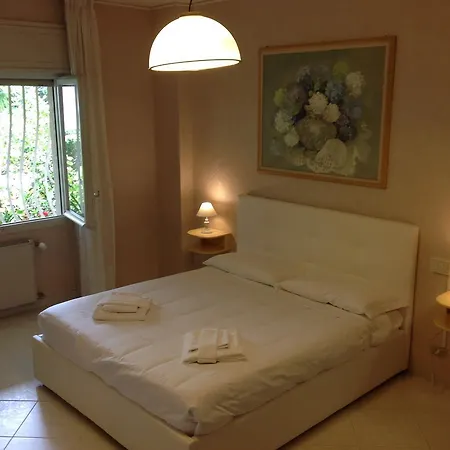 Vacanza Mafalda Apartment *